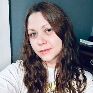 Meet your Posher, Carrie